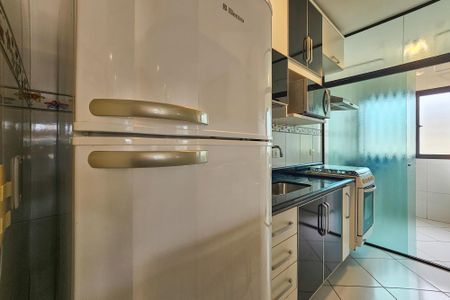 Apartamento para alugar com 80m², 2 quartos e 1 vagaCozinha 