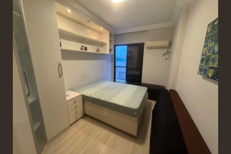 Apartamento para alugar com 2 quartos, 80m² em Jardim Tres Marias, Guarujá