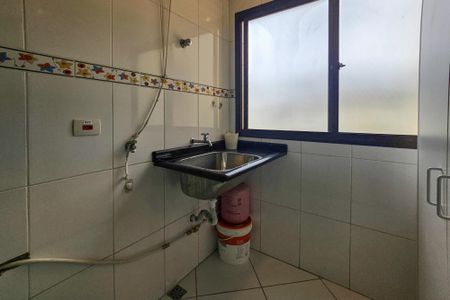 Apartamento para alugar com 80m², 2 quartos e 1 vagaÁrea de serviço