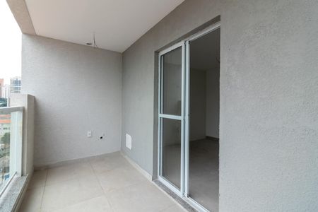 Apartamento à venda com 33m², 1 quarto e 1 vaga Apartamento à venda com 33m², 1 quarto e 1 vagaVaranda e Área de Serviço