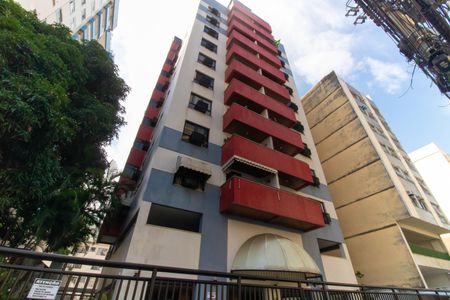Apartamento para alugar com 103m², 2 quartos e 1 vagaFachada