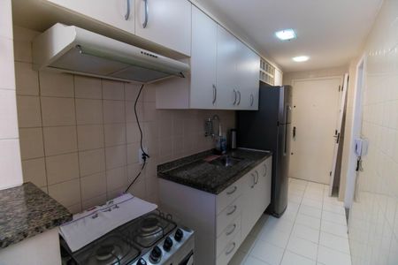 Apartamento para alugar com 103m², 2 quartos e 1 vagaCozinha e Área de Serviço