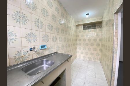 Casa à venda com 150m², 5 quartos e 2 vagas Casa à venda com 150m², 5 quartos e 2 vagasCasa 2 / cozinha