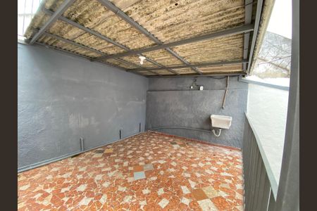 Casa à venda com 150m², 5 quartos e 2 vagas Casa à venda com 150m², 5 quartos e 2 vagasÁrea de Serviço