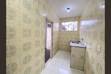 Casa à venda com 150m², 5 quartos e 2 vagas Casa à venda com 150m², 5 quartos e 2 vagasCasa 2 / cozinha