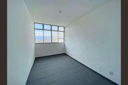 Casa à venda com 150m², 5 quartos e 2 vagas Casa à venda com 150m², 5 quartos e 2 vagasCasa 2 / Quarto 2