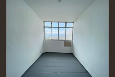 Casa à venda com 150m², 5 quartos e 2 vagas Casa à venda com 150m², 5 quartos e 2 vagasCasa 2 / Quarto 1