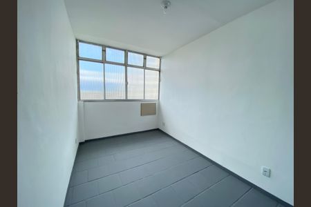 Casa à venda com 150m², 5 quartos e 2 vagas Casa à venda com 150m², 5 quartos e 2 vagasCasa 2 / Quarto 1