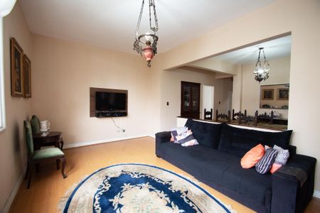 Sala de estar de apartamento à venda com 3 quartos, 100m² em Jardim Paulista, São Paulo