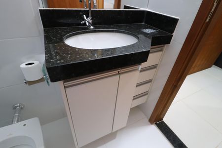 Apartamento para alugar com 60m², 2 quartos e 1 vagaBanheiro Social