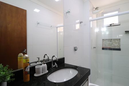 Apartamento para alugar com 60m², 2 quartos e 1 vagaBanheiro Suíte