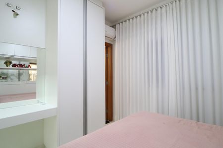 Apartamento para alugar com 60m², 2 quartos e 1 vagaSuíte