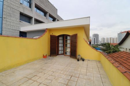 Casa à venda com 247m², 3 quartos e 2 vagasVaranda