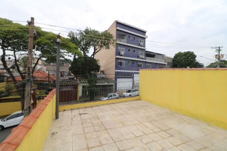 Casa à venda com 247m², 3 quartos e 2 vagasVaranda