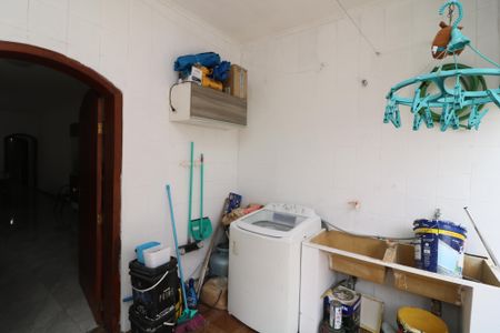 Casa à venda com 247m², 3 quartos e 2 vagasÁrea de Serviço