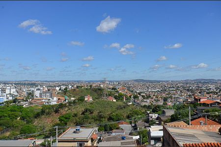 Casa para alugar com 300m², 3 quartos e 1 vagaVista