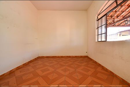 Casa para alugar com 300m², 3 quartos e 1 vagaQuarto1