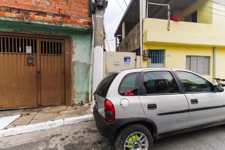 Casa para alugar com 70m², 1 quarto e sem vaga Casa para alugar com 70m², 1 quarto e sem vagaFachada