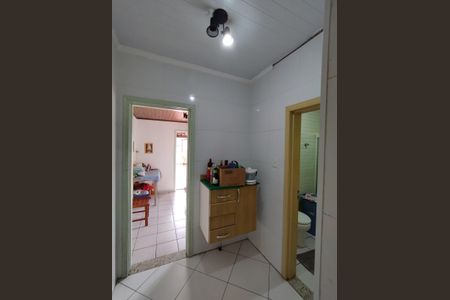 Casa à venda com 200m², 4 quartos e 3 vagas Casa à venda com 200m², 4 quartos e 3 vagasCorredor