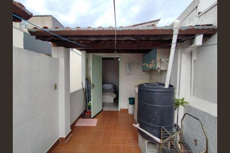 Casa à venda com 200m², 4 quartos e 3 vagas Casa à venda com 200m², 4 quartos e 3 vagasÁrea de Serviço