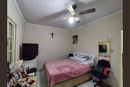 Casa à venda com 200m², 4 quartos e 3 vagas Casa à venda com 200m², 4 quartos e 3 vagasQuarto 1