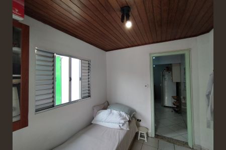 Casa à venda com 200m², 4 quartos e 3 vagas Casa à venda com 200m², 4 quartos e 3 vagasQuarto 2