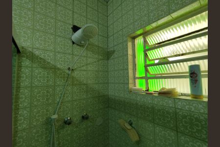 Casa à venda com 200m², 4 quartos e 3 vagas Casa à venda com 200m², 4 quartos e 3 vagasBanheiro - torneira