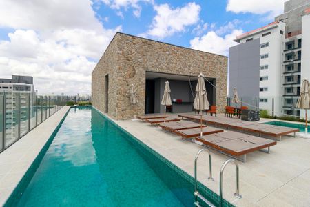 Studio para alugar com 21m², 1 quarto e sem vagaPiscina