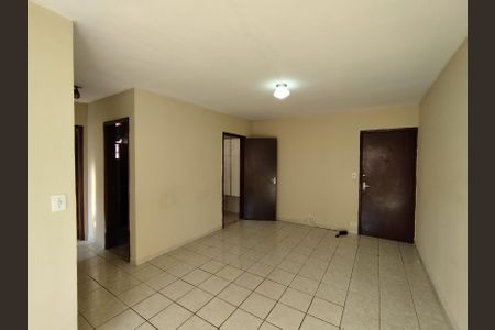 Apartamento para alugar com 62m², 2 quartos e 1 vagaSala 
