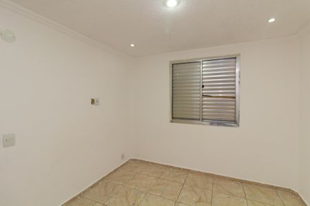 Quarto 2 de apartamento para alugar com 2 quartos, 44m² em Itaquera, São Paulo