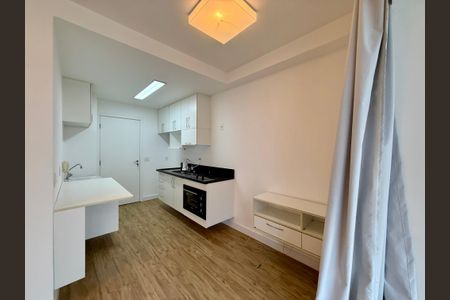 Studio para alugar com 33m², 0 quarto e 1 vaga Studio para alugar com 33m², 0 quarto e 1 vagaSala/Quarto