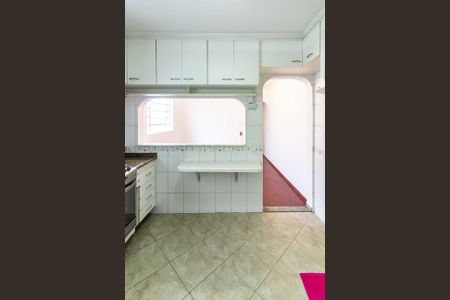 Casa à venda com 124m², 3 quartos e 2 vagas Casa à venda com 124m², 3 quartos e 2 vagasCozinha