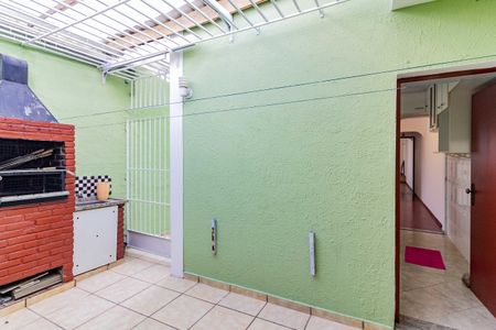 Casa à venda com 124m², 3 quartos e 2 vagas Casa à venda com 124m², 3 quartos e 2 vagasÁrea gourmet