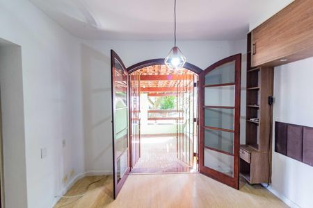 Casa à venda com 124m², 3 quartos e 2 vagas Casa à venda com 124m², 3 quartos e 2 vagasSuíte