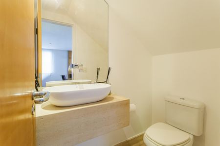 Apartamento para alugar com 130m², 2 quartos e 2 vagas Apartamento para alugar com 130m², 2 quartos e 2 vagasLavabo