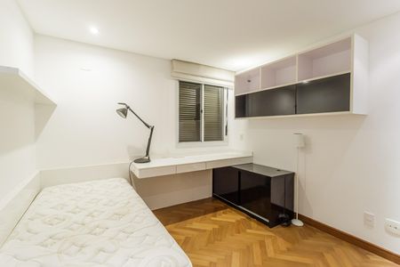 Apartamento para alugar com 130m², 2 quartos e 2 vagas Apartamento para alugar com 130m², 2 quartos e 2 vagasSuíte 1