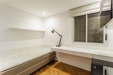Apartamento para alugar com 130m², 2 quartos e 2 vagas Apartamento para alugar com 130m², 2 quartos e 2 vagasSuíte 1