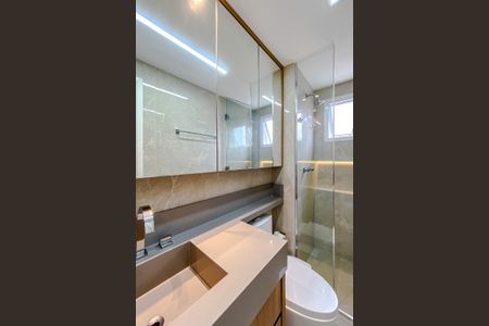 Apartamento à venda com 169m², 3 quartos e 3 vagasBanheiro da Suíte 2