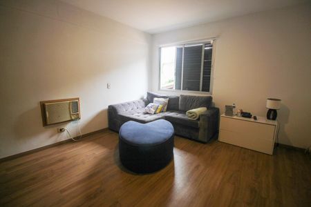 Casa à venda com 490m², 5 quartos e 6 vagasQuarto 2