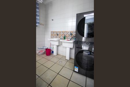 Casa à venda com 490m², 5 quartos e 6 vagasÁrea de Serviço