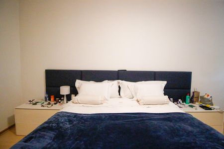 Casa à venda com 490m², 5 quartos e 6 vagasSuíte 1