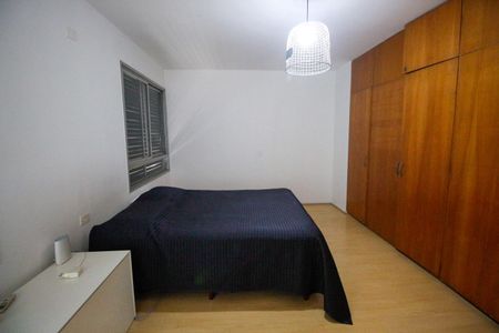 Casa à venda com 490m², 5 quartos e 6 vagasQuarto 1