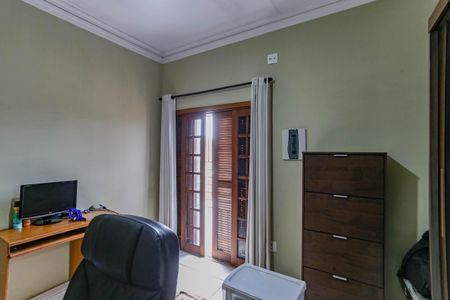 Casa à venda com 240m², 3 quartos e 5 vagasQuarto 2