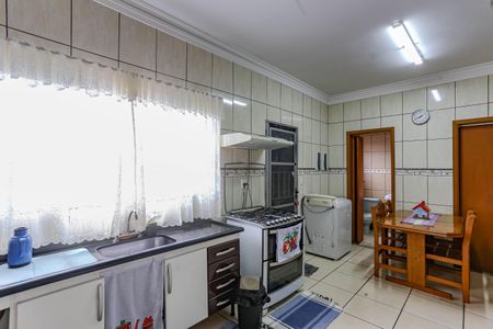 Casa à venda com 240m², 3 quartos e 5 vagasCozinha