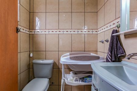 Casa à venda com 240m², 3 quartos e 5 vagasBanheiro