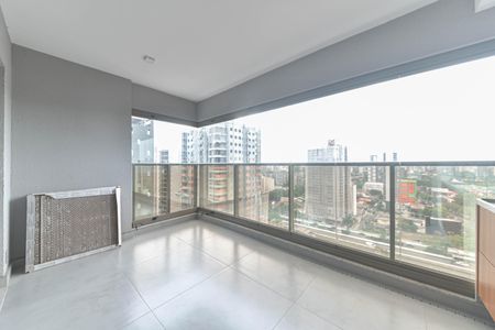 Apartamento à venda com 111m², 2 quartos e 2 vagasVaranda