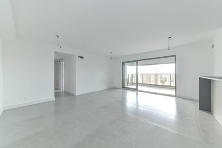 Apartamento à venda com 111m², 2 quartos e 2 vagasSala
