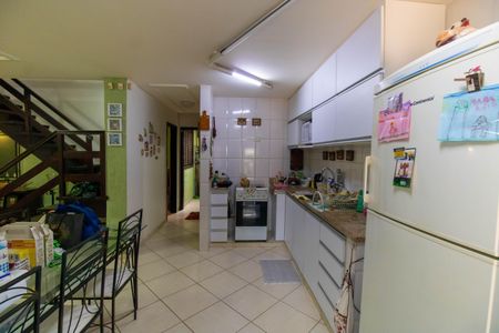 Casa para alugar com 160m², 3 quartos e 6 vagas Casa para alugar com 160m², 3 quartos e 6 vagasCozinha