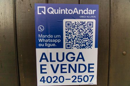 Casa para alugar com 160m², 3 quartos e 6 vagas Casa para alugar com 160m², 3 quartos e 6 vagasPlaquinha