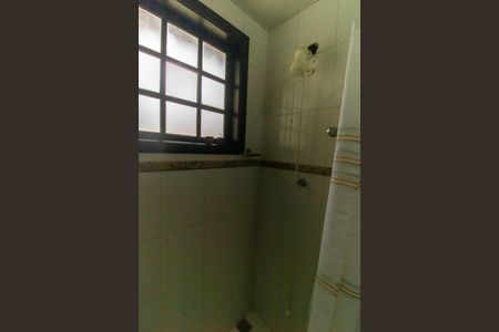 Casa para alugar com 160m², 3 quartos e 6 vagas Casa para alugar com 160m², 3 quartos e 6 vagasBanheiro Social 1